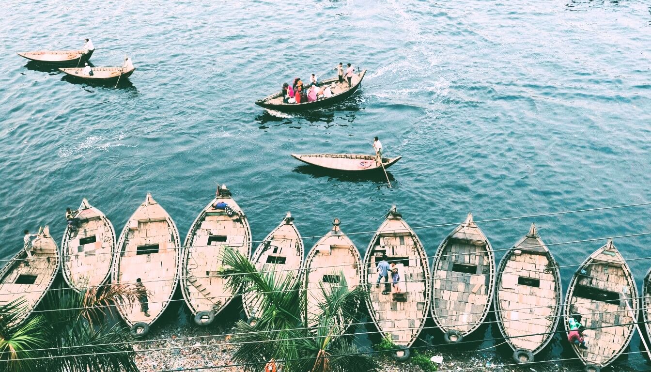 Río Buriganga en Dhaka, Bangladesh - destinos de viaje en Asia