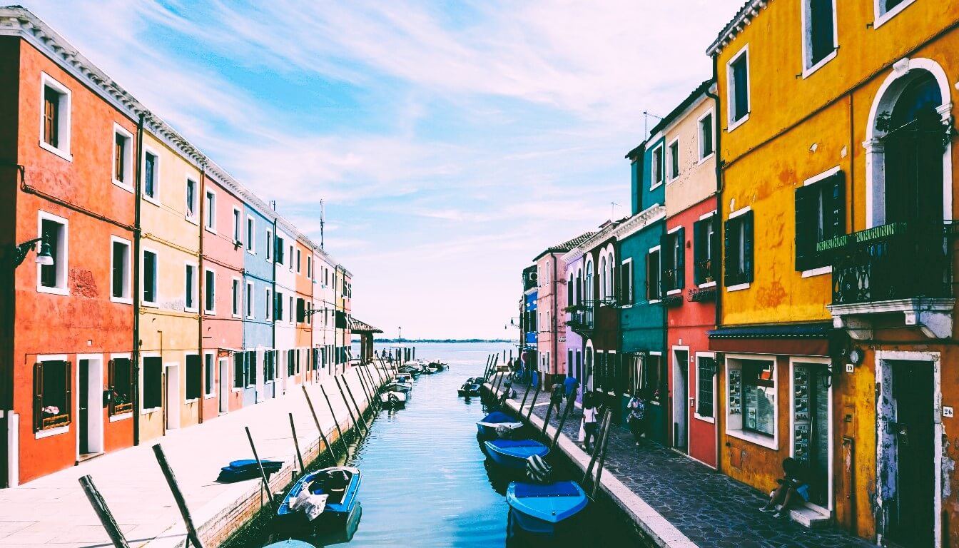 Burano, Venecia, Italia - destinos de viaje en Europa